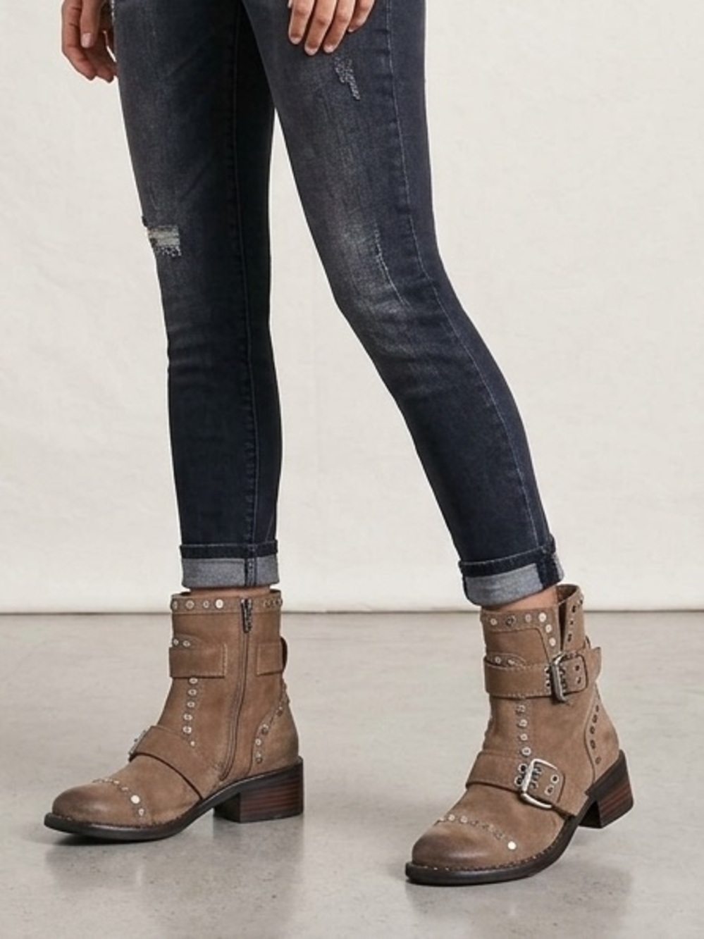 NWT Sam Edelman leather short boots with buckle and zipper